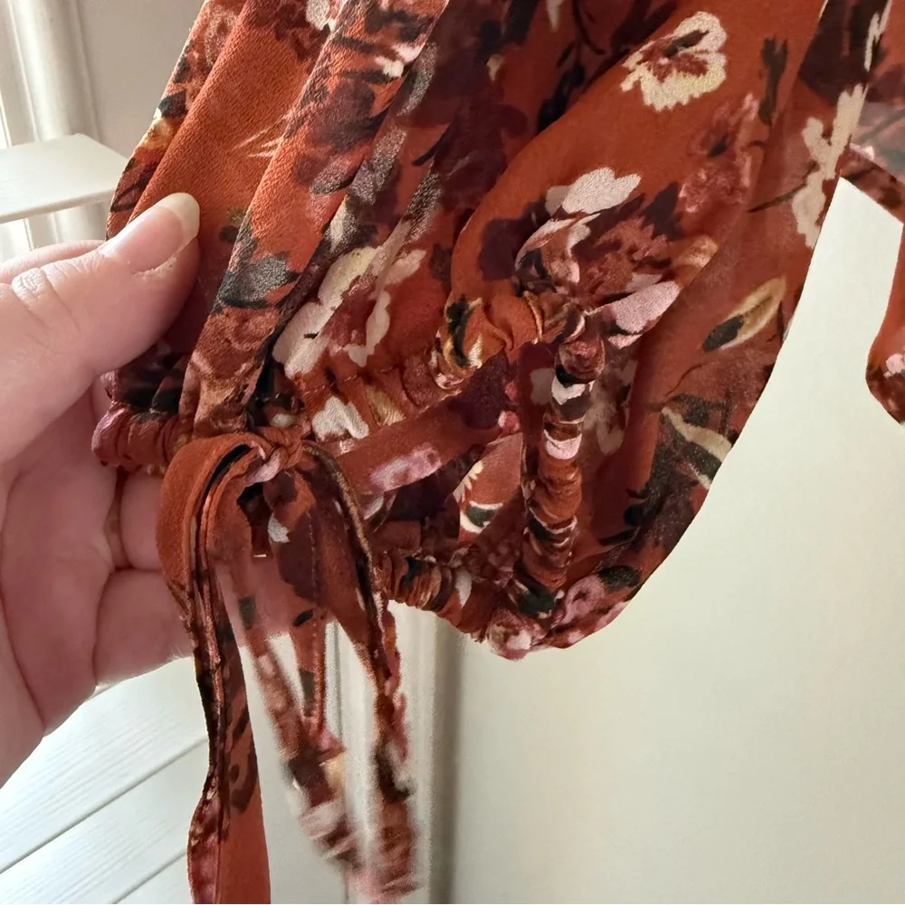 Floral Rust Blouse - Picture 4 of 5
